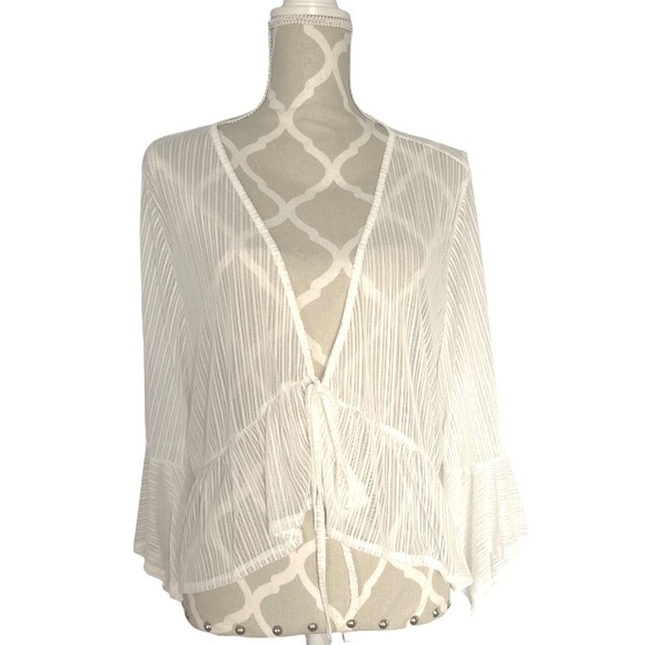 Tops - ✨Sold✨4/$20 Kimono Style White Sheer Top With Front Tie Closure New 2XL